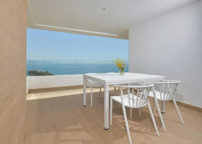 Apartamento De Lujo De 2 Dormitorios